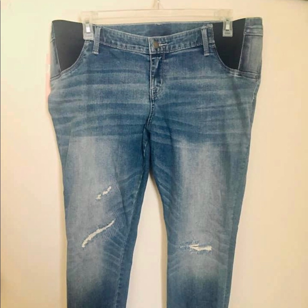 Liz Lange size XL maternity skinny jeans